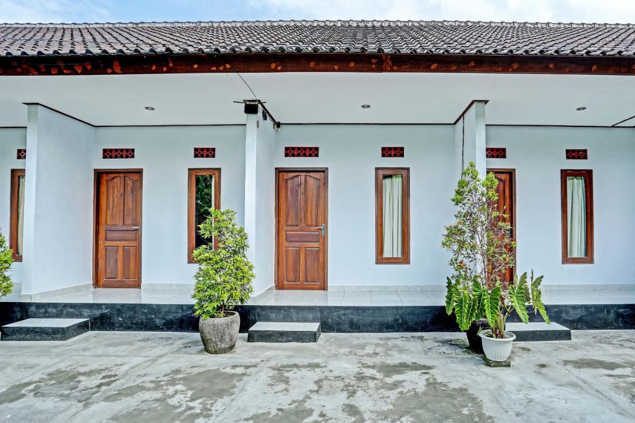 Spot On 91197 Pondok Rahayu Hotel Kerobokan Eksteriør billede